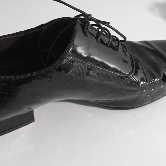 Louis Vuitton monogrammed dress shoes - Picture 4 of 4